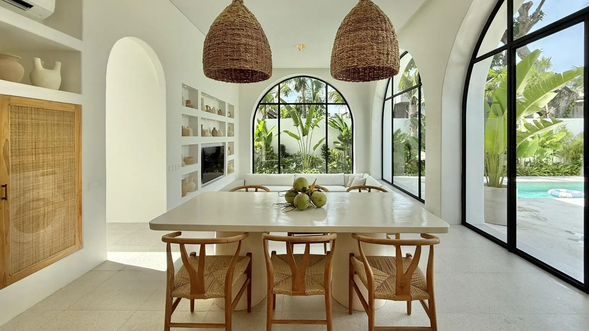 Dolce Villas In Bingin Uluwatu   Uluwatu (Bali)